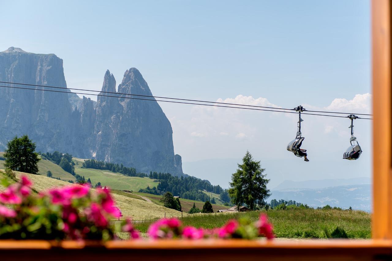 Hotel Santner Alpine Sport & Relax Alpe Di Siusi Esterno foto